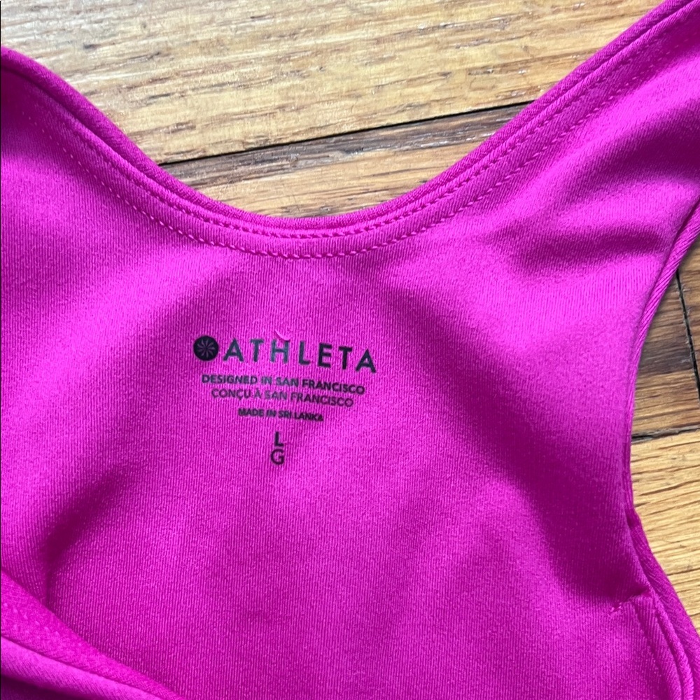 Athleta Elation high neck crop  Fushia large - Picture 2 of 3